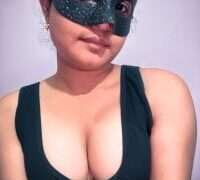 TeluguIshu_teen20 nude strip on webcam for live porn chat