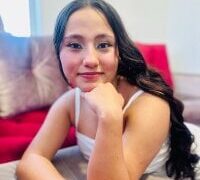 Ambar_Soul nude strip on webcam for live porn chat