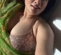 Ayesha_khan0 nude strip on webcam for live porn chat