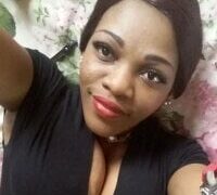 HappygalTheQueen nude strip on webcam for live porn chat