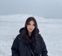 laumalove nude strip on webcam for live porn chat