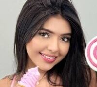 LolliTeaseXXX nude strip on webcam for live porn chat