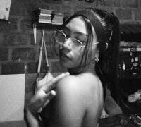 Lumyx_Lia nude strip on webcam for live porn chat