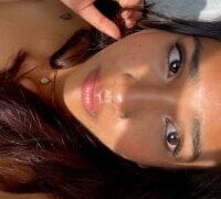 Lyla_Love nude strip on webcam for live porn chat