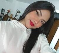 MaddieQuinn nude strip on webcam for live porn chat