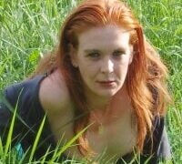 minoesje37 nude strip on webcam for live porn chat