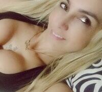 Monita_Med nude strip on webcam for live porn chat