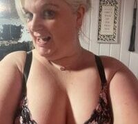 sexychazza16 nude strip on webcam for live porn chat