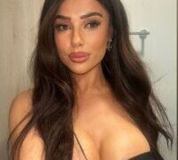SexySophiaax nude strip on webcam for live porn chat