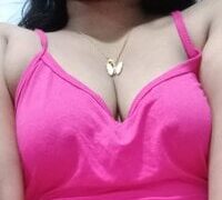 SLZAARA nude strip on webcam for live porn chat