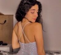 uniquerossie nude strip on webcam for live porn chat