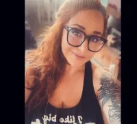 Ivy_Mercer nude strip on webcam for live porn chat