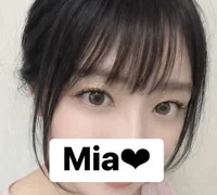 _Mia_land_ nude strip on webcam for live porn chat