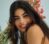 JenniRoutt nude strip on webcam for live porn chat