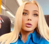 Strongqueen nude strip on webcam for live porn chat
