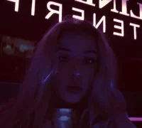 Strongqueen nude strip on webcam for live porn chat