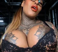 DarkDea nude strip on webcam for live porn chat
