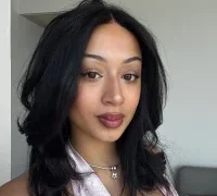 Naomisroom nude strip on webcam for live porn chat