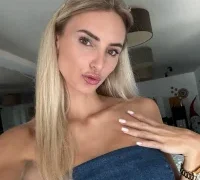 Onlyxlicious_sc nude strip on webcam for live porn chat