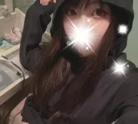 rena_nyan nude strip on webcam for live porn chat