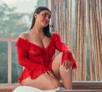 zui_lu nude strip on webcam for live porn chat